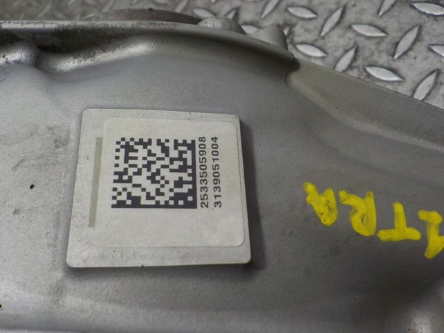 Mercedes A2053500928