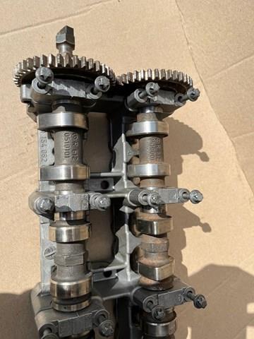  R6120160204 Mercedes