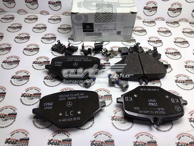 Купити A000420520239 Mercedes Задні колодки