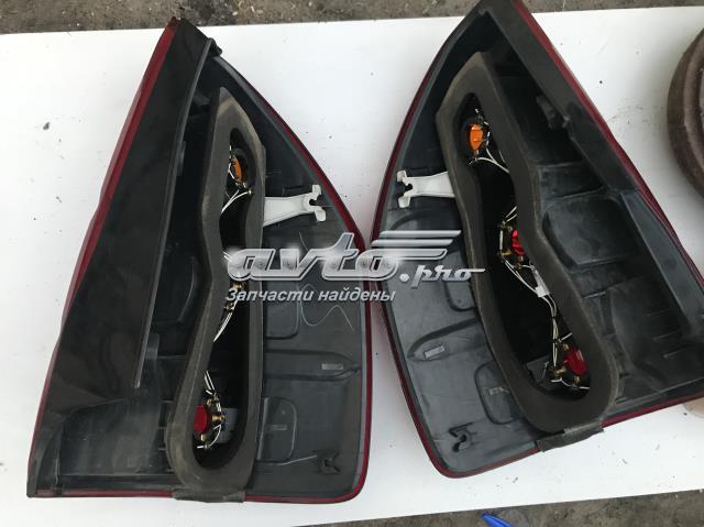 Купити 8156160650 Toyota Лівий стоп