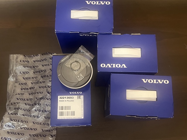 32213693 Volvo 