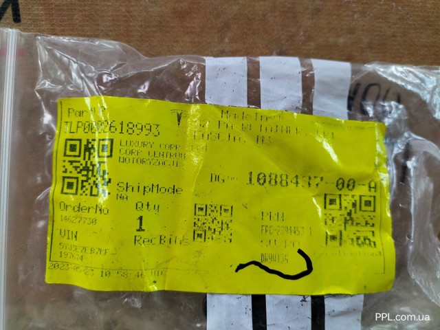  Tesla 108843700A