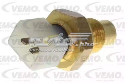 Термодатчик масла двигуна V22720052 VEMO