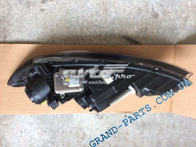 Фара передня права Hyundai/Kia 921022T421
