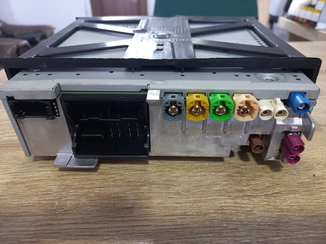 8W5035880E VAG 