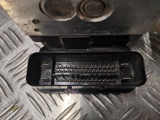 Купити 68044938AB Chrysler 