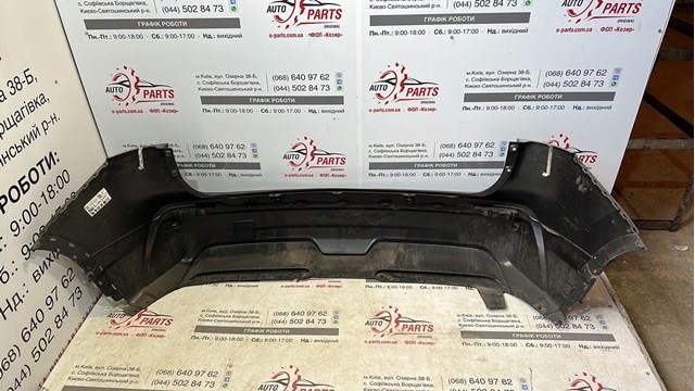 Задній бампер 85022HV00A Nissan/Infiniti