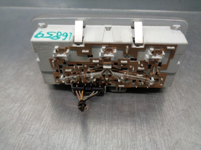 Стоп-сигнал Opel 316627975 ціна, від 4.17 USD