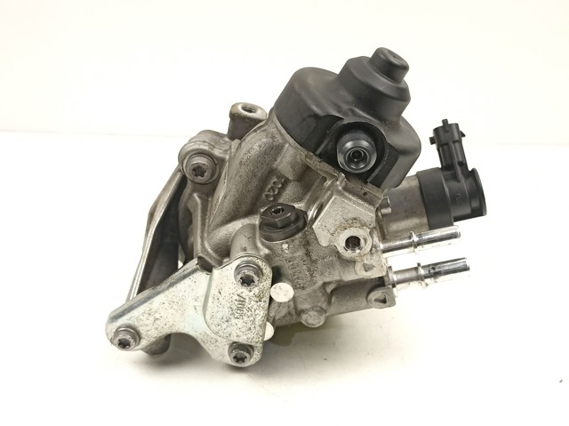 Насос паливний високого тиску Renault (RVI) 8201434847 ціна, від 253.38 USD