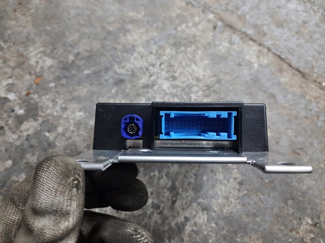 2447185 BMW 