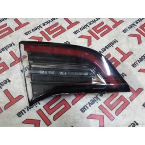  107740300B Tesla Motors