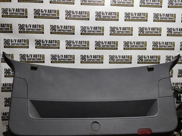 5M0867601 VAG Пластик п'ятих дверей
