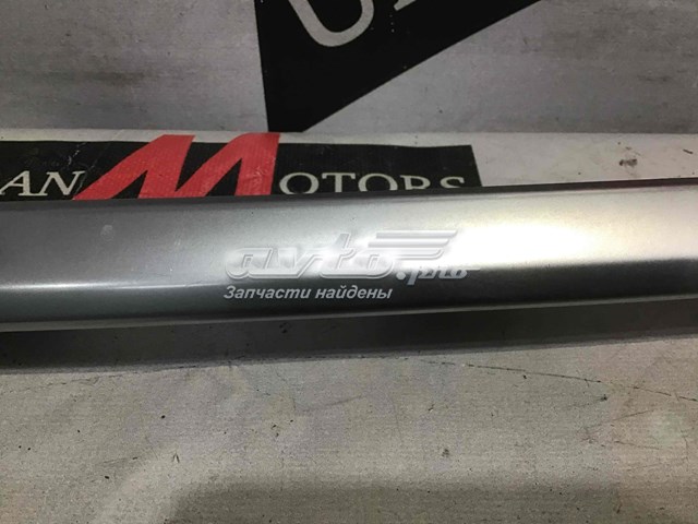 Купити LR045166 Land Rover 