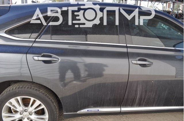 Двері задні, праві Toyota 670030E070 ціна, від 506.77 USD