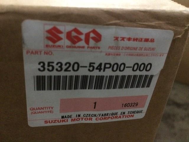 Блок фара ліва Suzuki 3532054P00000 ціна, від 201.57 USD