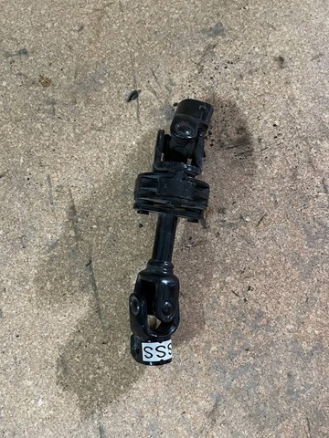 Карданчик вала рульової колонки, нижній Subaru 34170SJ000 ціна, від 15.20 USD