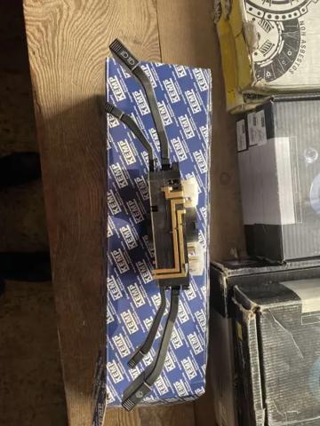 Перемикачі Kemp 7764301 ціна, від 38.00 USD