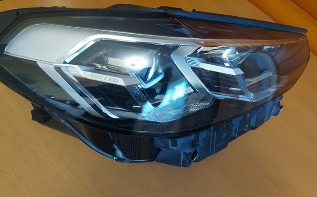 Купити 5A2920406 BMW Фара передня права