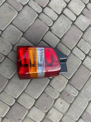 Задні ліхтарі Polcar 956888E ціна, від 33.18 USD