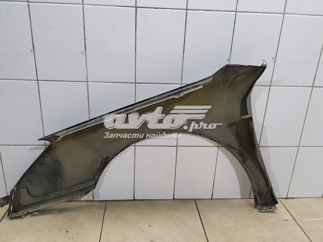 233402 Polcar Крило переднє праве