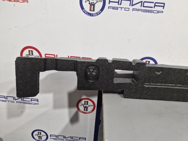 6400J799 Mitsubishi Наповнювач бампера переднього