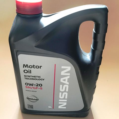 KE90090143 Nissan/Infiniti Масло двигуна