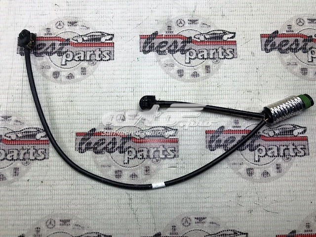 Купити A2319057300 Mercedes Датчик зносу гальмівних колодок