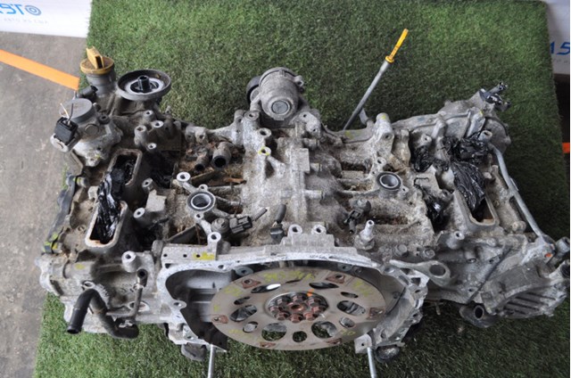 10100CD910 Subaru Мотор в зборі