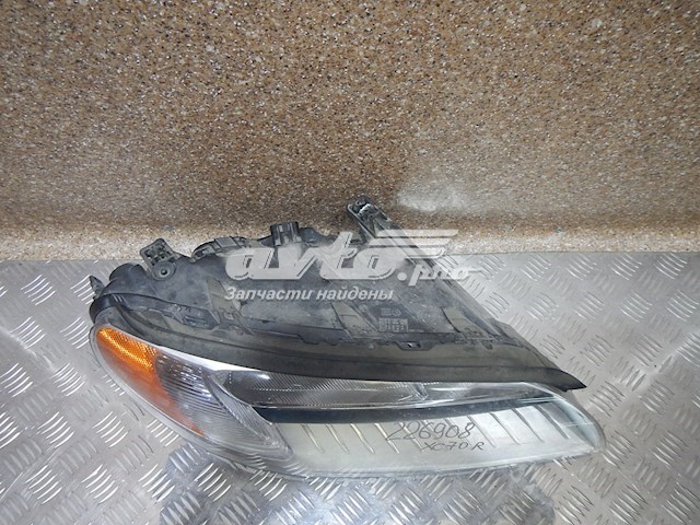 31383543 Volvo Основна фара - вставка