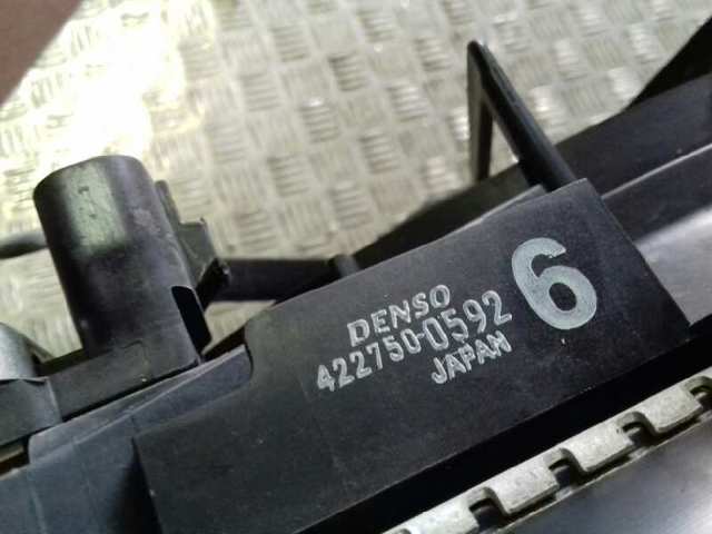 4227500592 Toyota 
