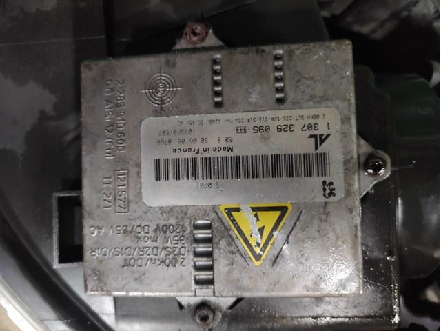 Фара передня права Magneti Marelli 0301213272 ціна, від 861.24 USD