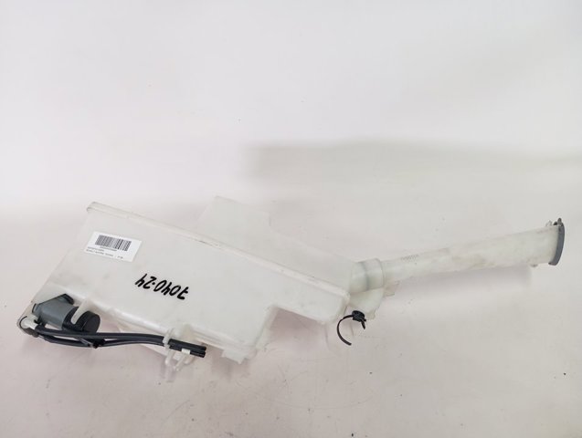 Бачок омивача 289106UA0A Nissan/Infiniti