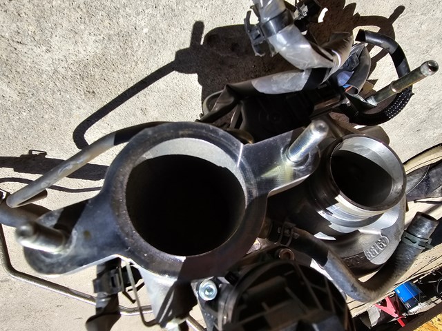 Купити PY8V13700B Mazda 