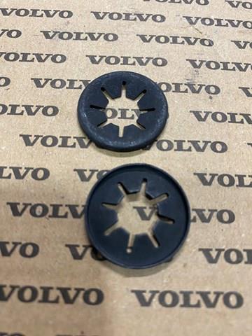 20530245 Volvo 