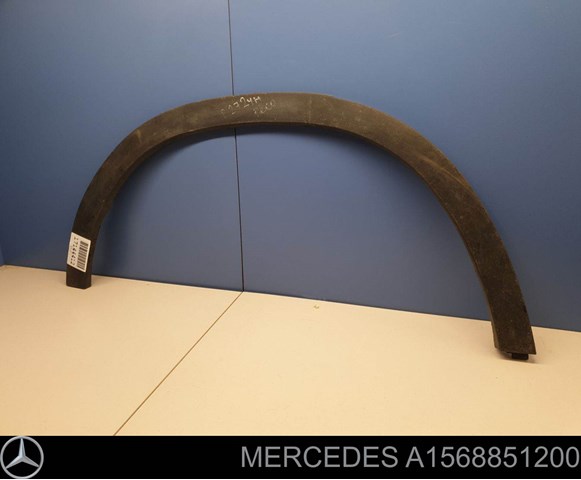 Купити A1568851200 Mercedes Розширювач задньої арки колеса, правий