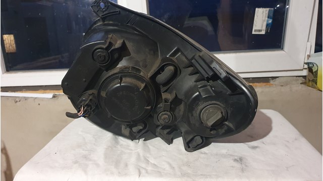 Фара права 9210207XXX Hyundai/Kia