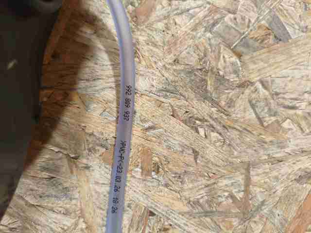 992809857A Porsche 