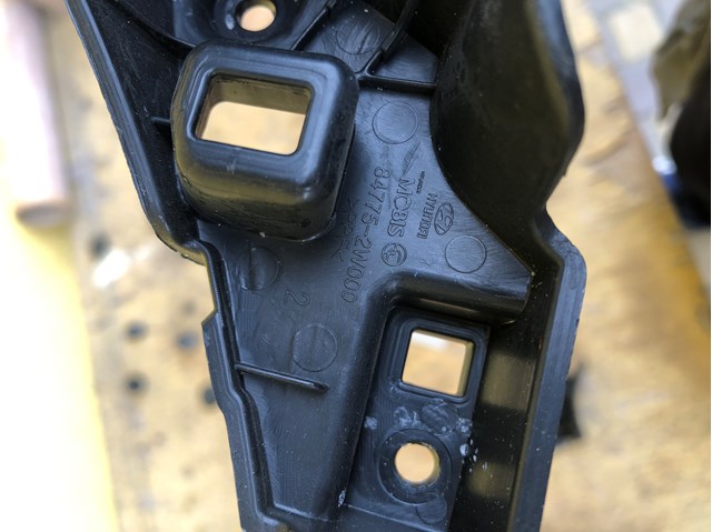  Hyundai/Kia 847752W000 ціна, від 18.90 USD