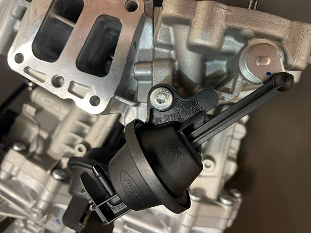 Клапан ЄГР GK2Q9U466AD Ford