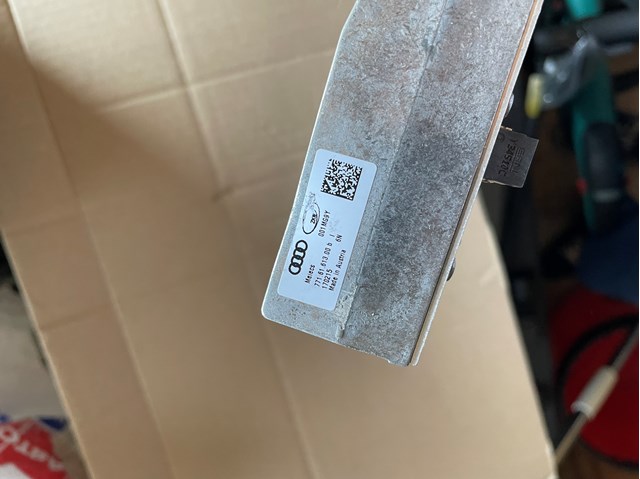 Купити 7716161300B VAG 