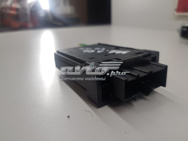 Купити 31674760 Volvo 