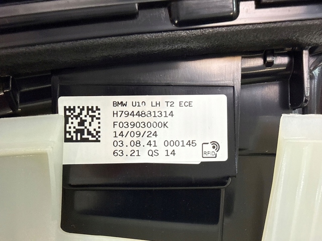 Стоп задній BMW 63219448813 ціна, від 247.14 USD