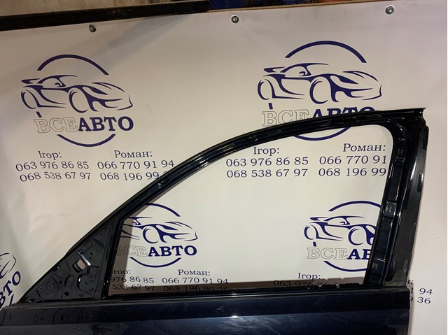 8R0831051C VAG Дверь передня ліва