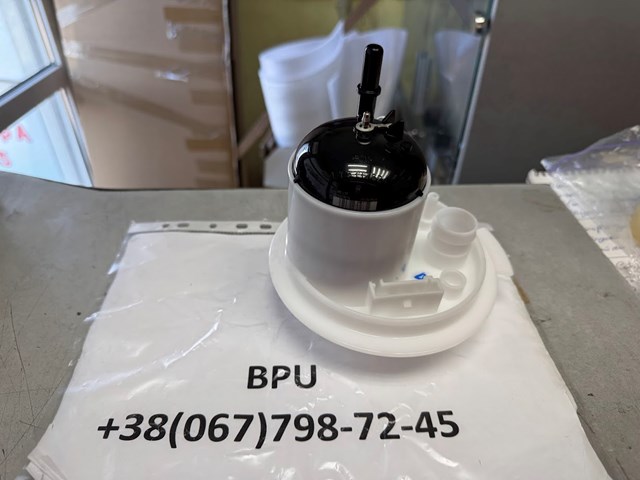 LR048891 Britpart Фільтр палива