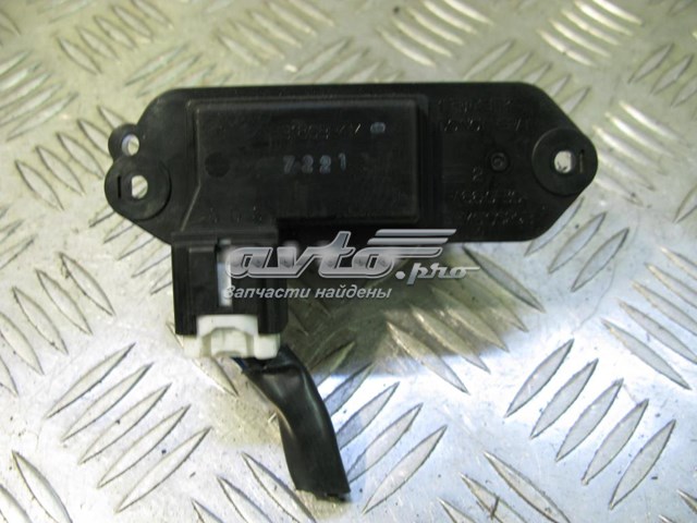  Mazda PM010020B ціна, від 9.85 USD