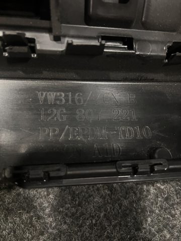 12G807221 VAG