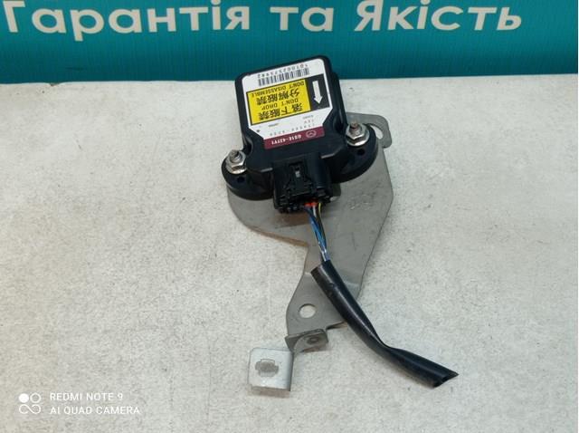 Датчик поперечного прискорення (ESP) 1745005730 Mazda