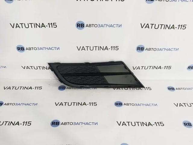 Решітка переднього бампера, права FPS FP7435914 ціна, від 6.08 USD