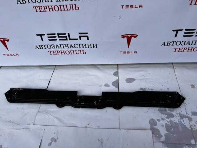  Tesla 110005501C ціна, від 11.41 USD