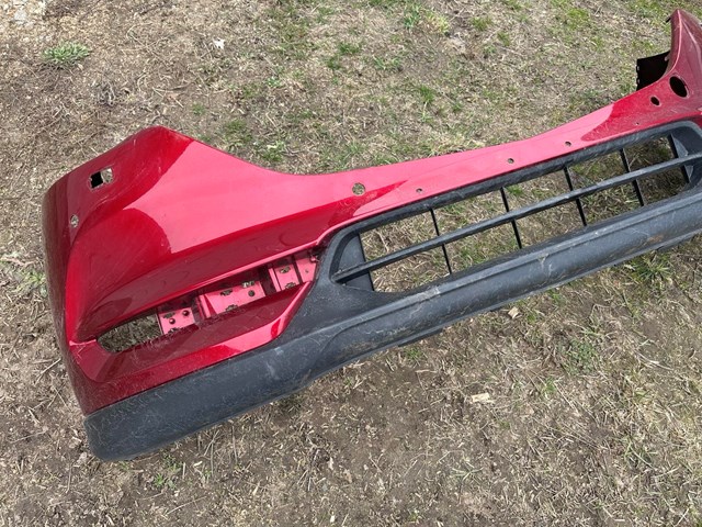 Бампер передній Mazda KTZD500318P